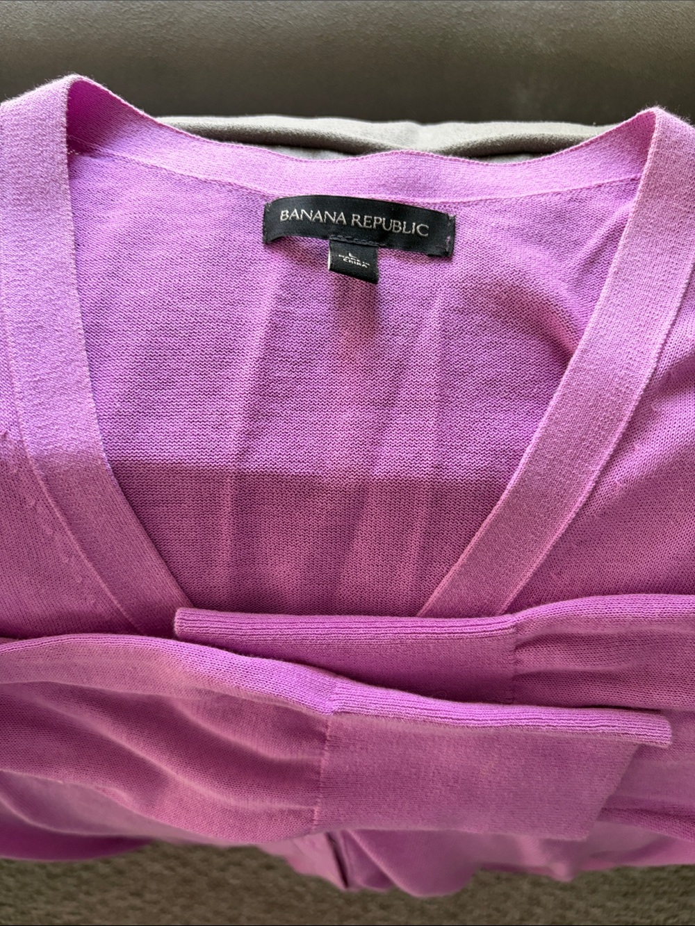 Banana Republic Women's Bright Fuchsia V-Neck Sweater